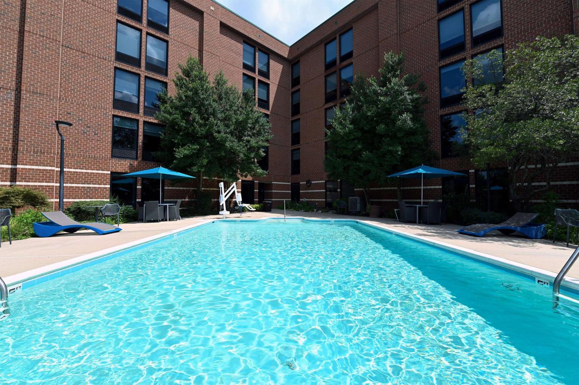 Hampton Inn Richmond-West Innsbrook Broad Meadows Exterior photo